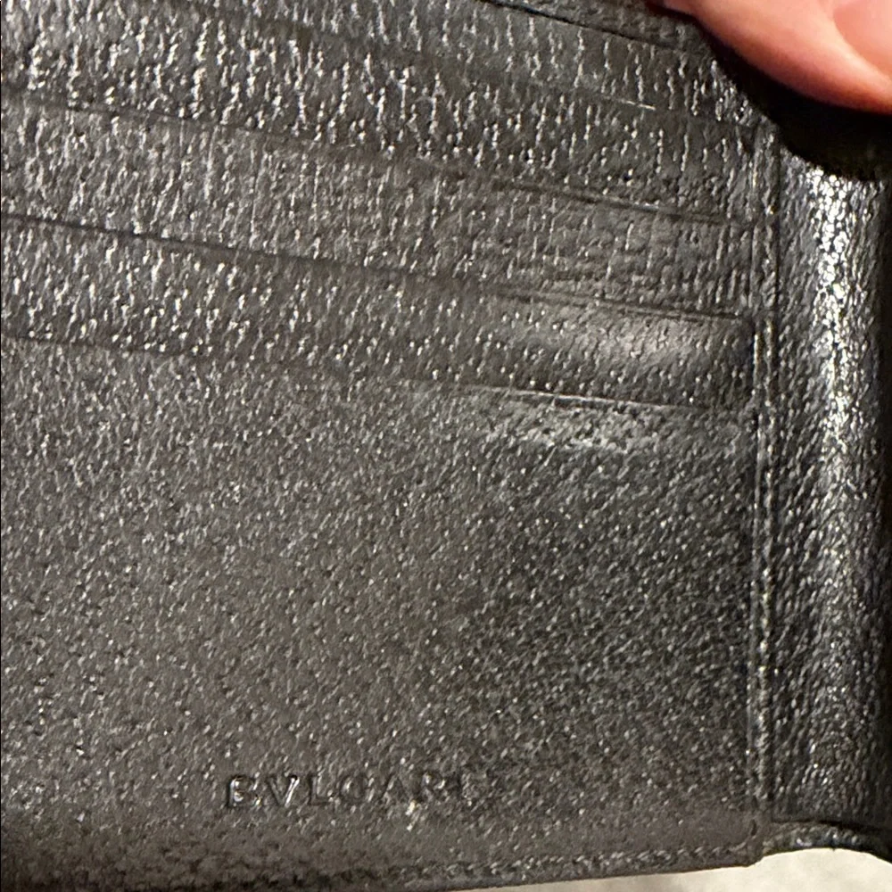 Bulgari Black Textured Card Holder Bifold Wallet - Picture 2 of 6